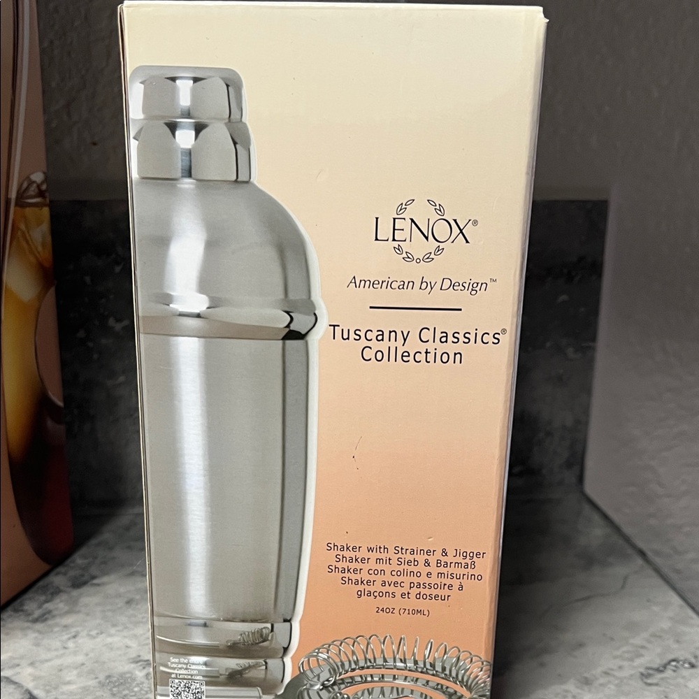NIB LENOX  Tuscany Classics Silver Cocktail Shaker